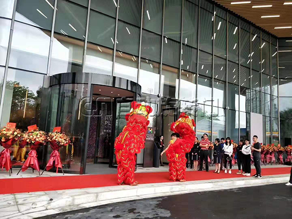 柳州凱悅嘉軒酒店兩翼旋轉門工程1
