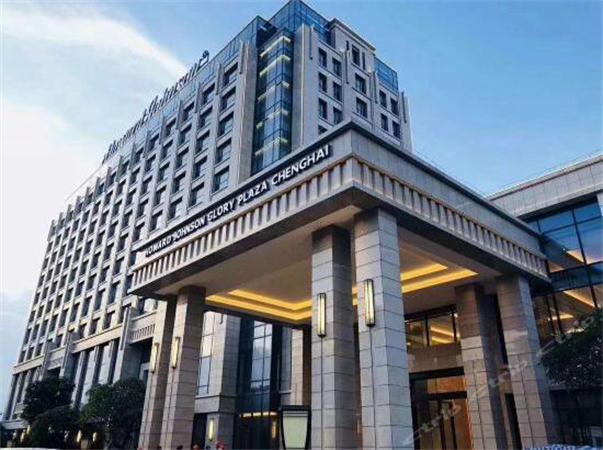 汕頭澄海國瑞豪生大酒店升降電動隔斷項目現場 - 西恩電氣