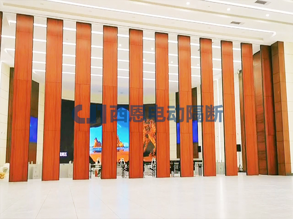 為什么餐廳自動隔斷成為了必不可少的的原因？