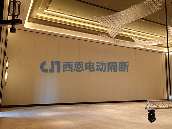 電動(dòng)隔斷對(duì)酒店的作用分析 - 西恩電氣
